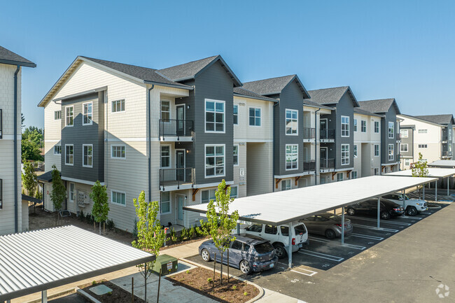 Exterior - Pacific Valley Apartments