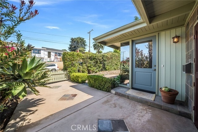 Building Photo - 685 Seaview St