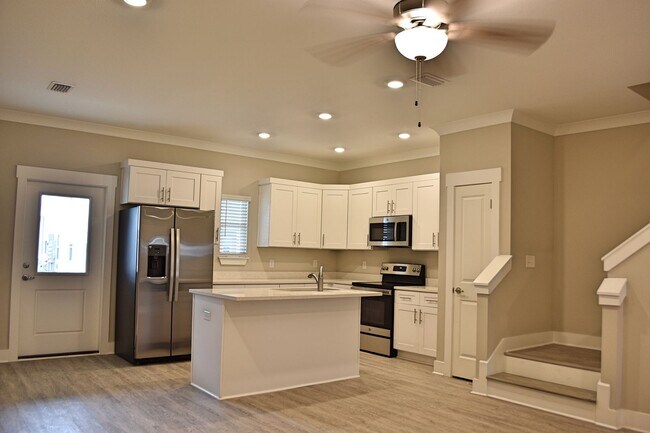 Foto del edificio - Brand New Garage Unit at the Verandas at Freeport