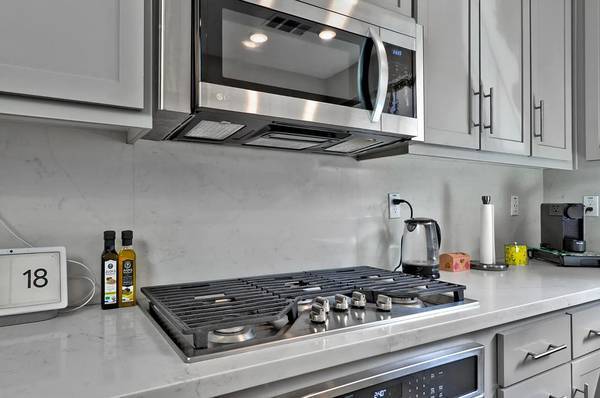 Foto del edificio - 651 Cinnamon Cir