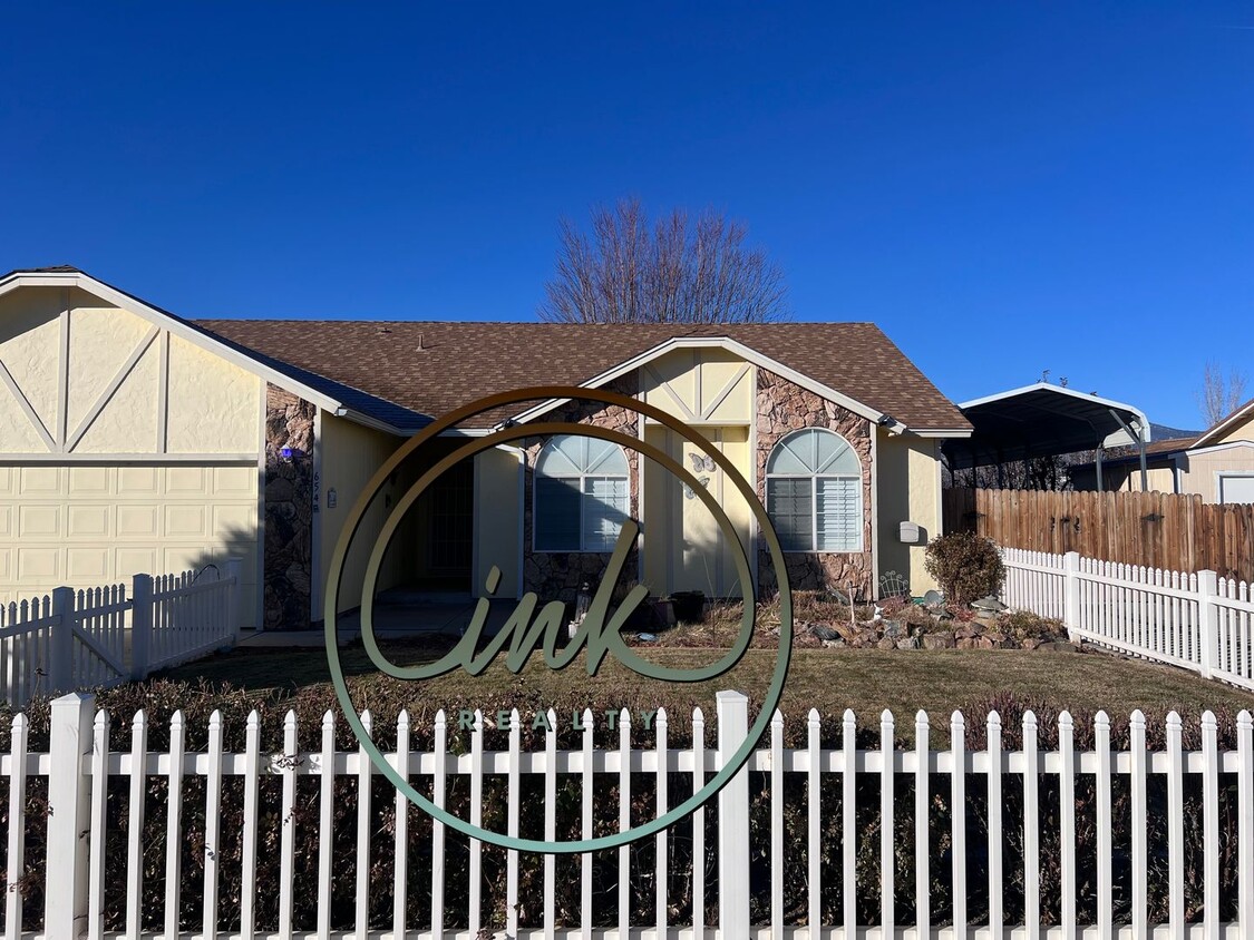 Foto principal - Gardnerville Ranchos Single Family Home fo...