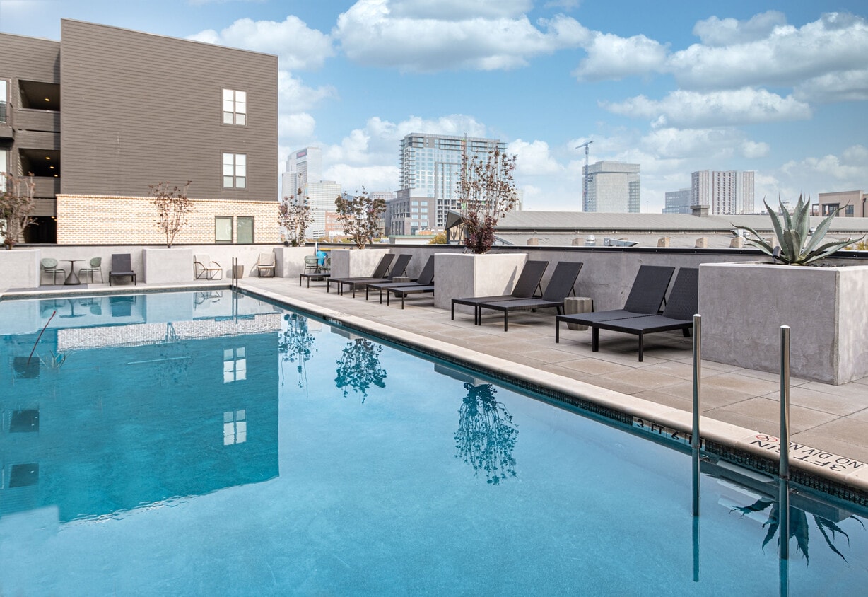 Cortland Farmers Market Apartments at 1011 S Harwood St Dallas, TX