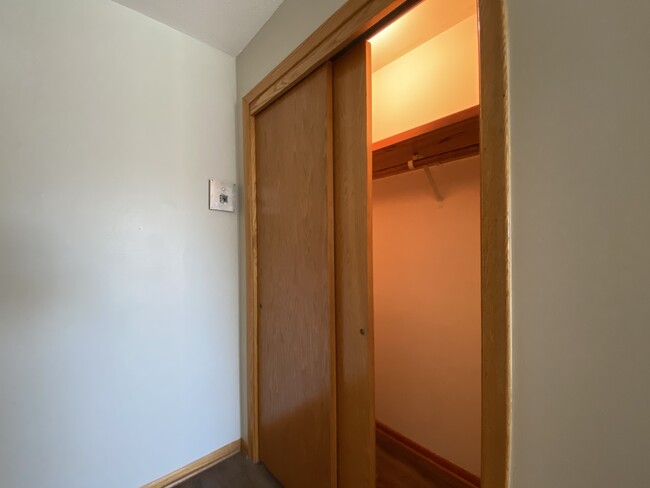 Building Photo - Prior Marshall Apartments
