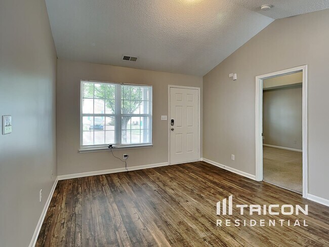 Building Photo - 3008 Westwinds Court Charlotte NC