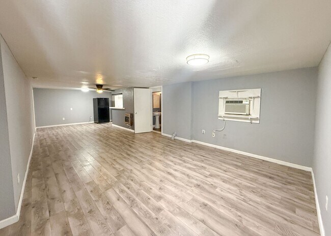 Foto del edificio - 519 SW 35th St