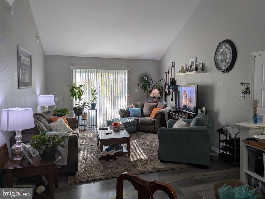 Foto principal - 1136 Tristram Cir