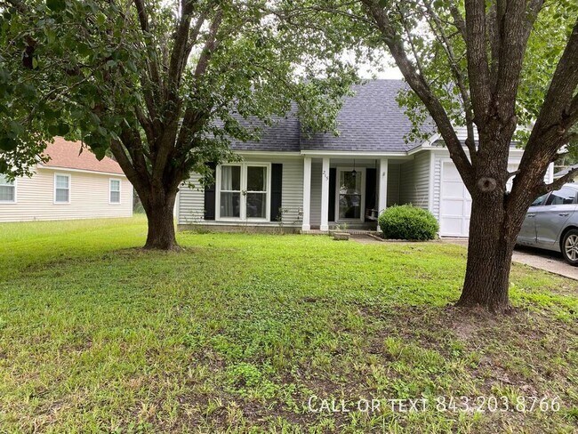 Building Photo - 215 Alston Cir