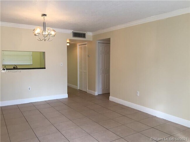 Foto del edificio - 10865 SW 112th Ave