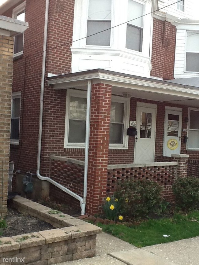 Building Photo - 1026 W Lafayette St