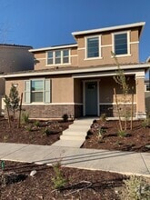 Building Photo - 1719 Fern Glen Ave
