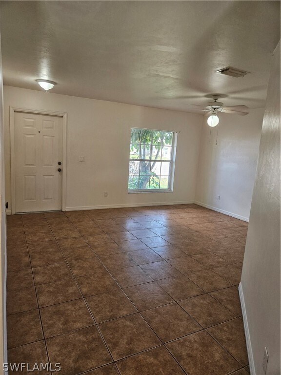 Building Photo - 4526 Santa Barbara Blvd