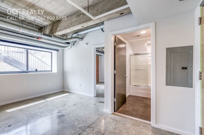 Foto del edificio - 4800 Brown St