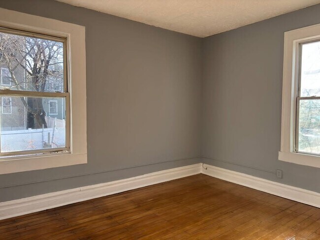 Foto del edificio - 702-704 S 19 St.