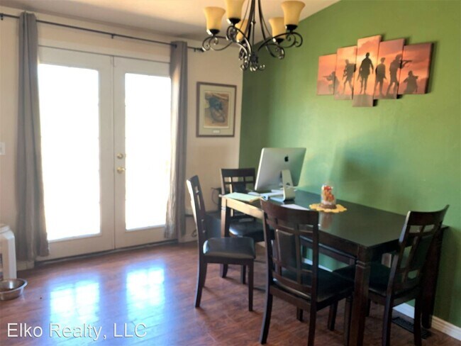 Building Photo - 4 br, 2 bath House - 535 Tiffany Drive