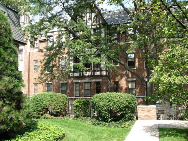 Building Photo - 1927 Sherman Ave
