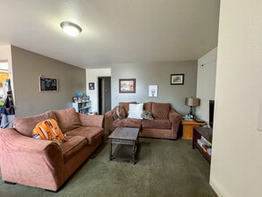 Building Photo - 243 E 400 N