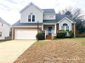 Building Photo - 9315 Pebble Creek Way