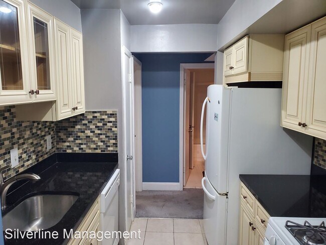 Foto del edificio - 136 Duvall Ln