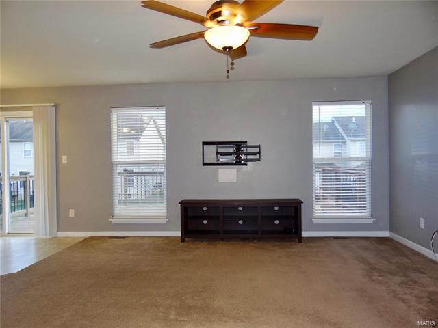 Foto del edificio - 226 Shady Rock Ln