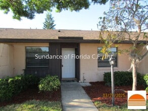 Building Photo - 2112 Bahamas Ct