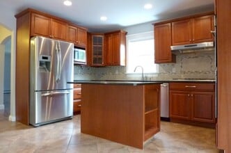 Building Photo - 242 Bedford Rd