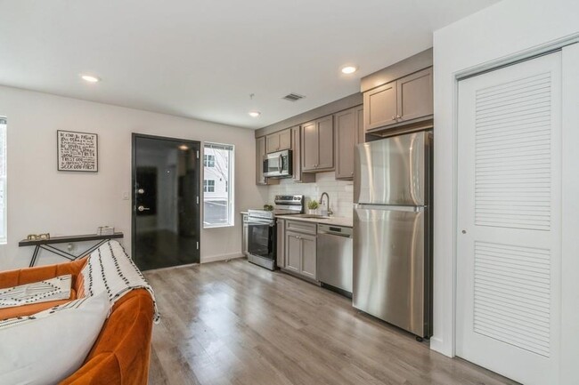 Foto del edificio - 746 S 14th St