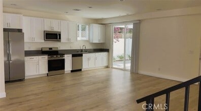 Building Photo - 6851 De Celis Pl
