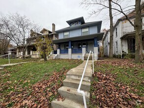 Building Photo - 138-138 Rockwood Ave