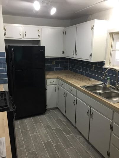 kitchen - 1621 Kenwood Road