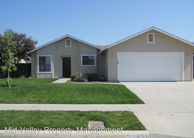 Primary Photo - 1438 E Brea Ave