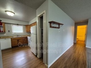 Building Photo - 3162 Tarwater Ave
