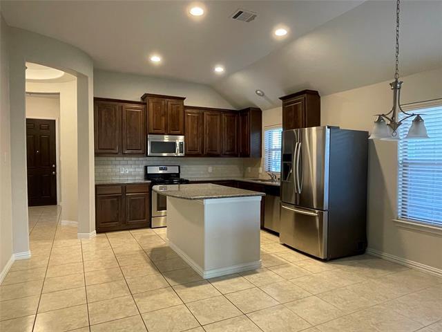 Building Photo - 5709 Centeridge Ln