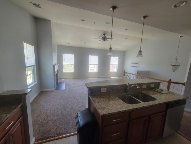 Foto del edificio - 5614 Virginia Ln