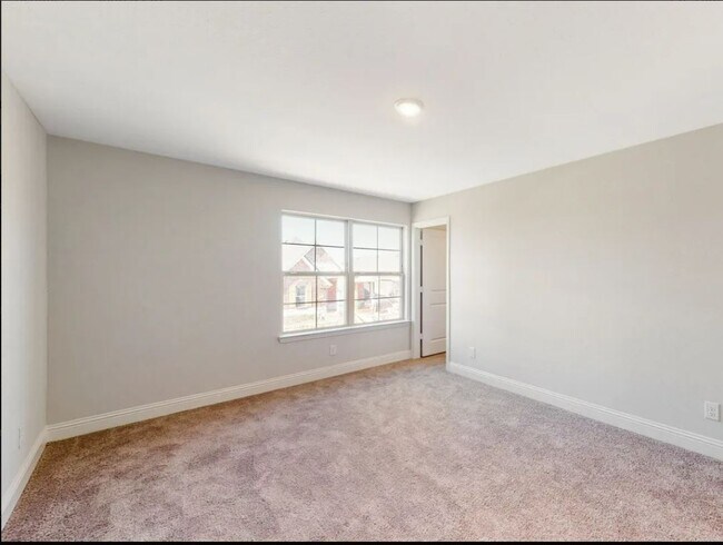 Foto del edificio - 708 Parkside Dr
