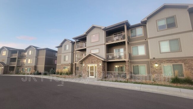 Building Photo - 1116 American Ave