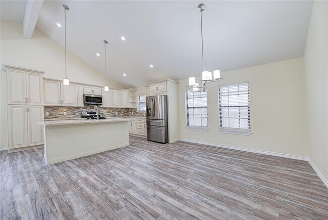 Foto del edificio - 5538 Darnell St