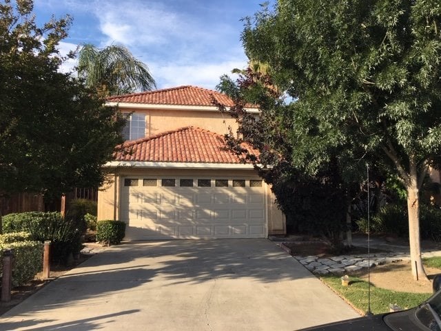 Building Photo - Silvercreek beauty. Come make this beautif...