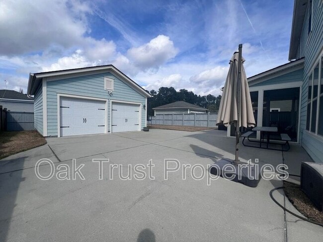 Building Photo - 244 Great Lawn Dr