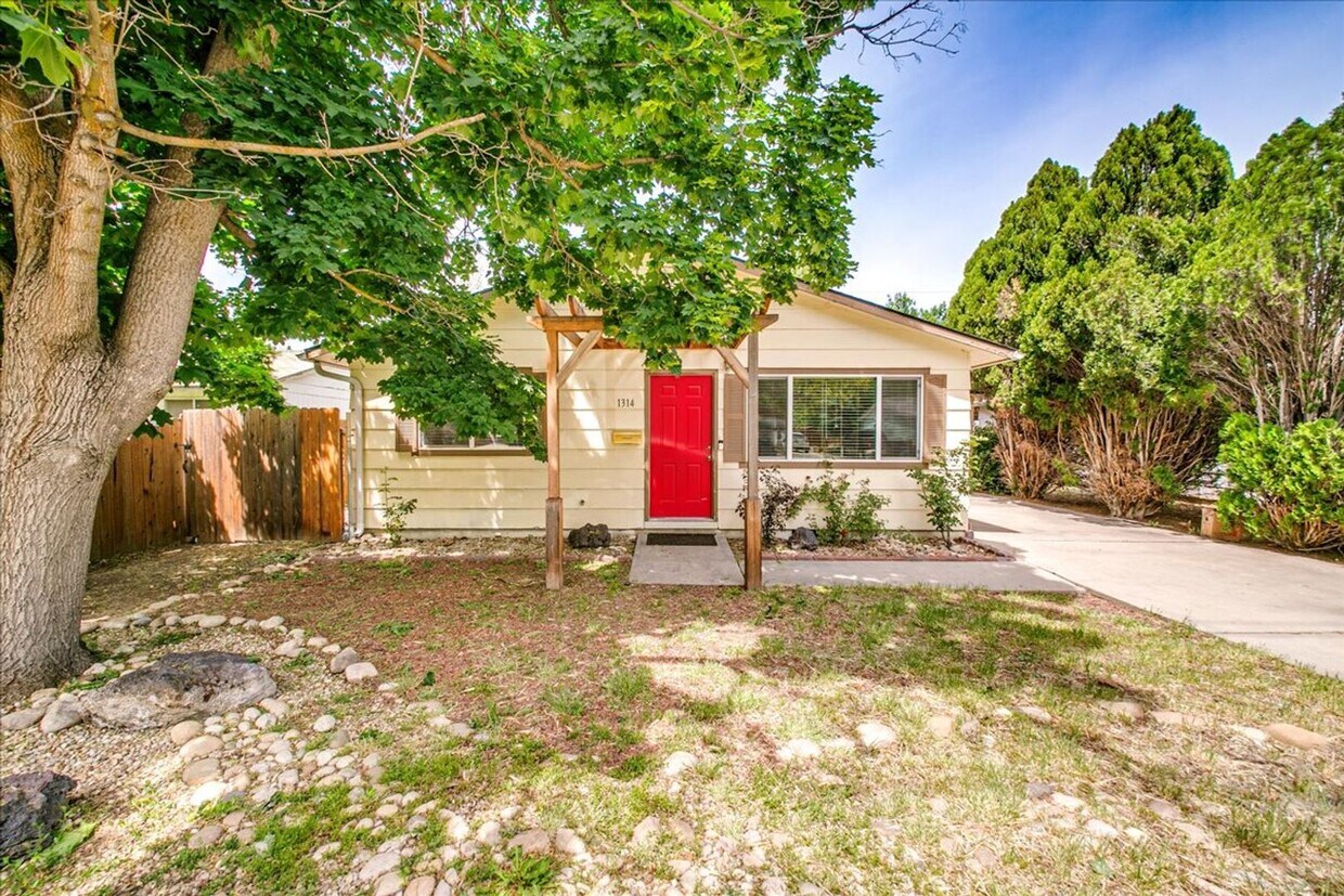 Foto principal - Desirable SE Boise Home Minutes From BSU!