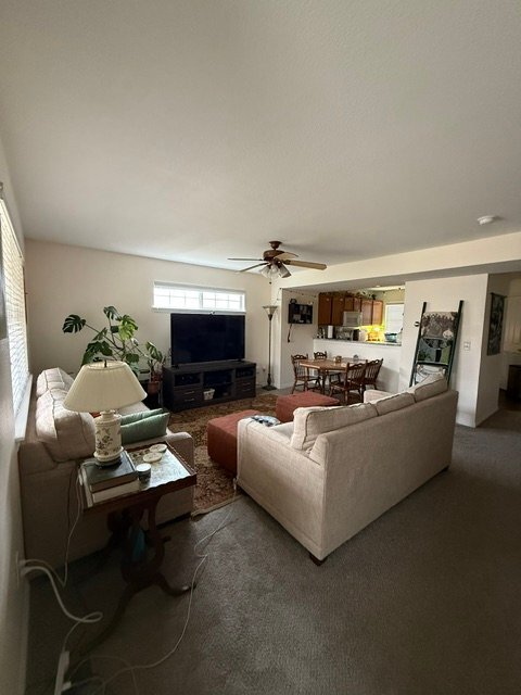 Foto del edificio - 1014 Andrews Peak Dr