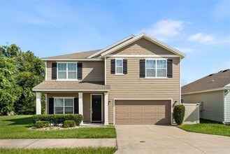 Building Photo - 8008 SW 62nd Ct