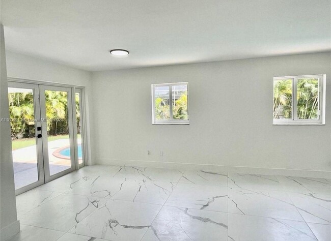 Building Photo - 11520 SW 57th St