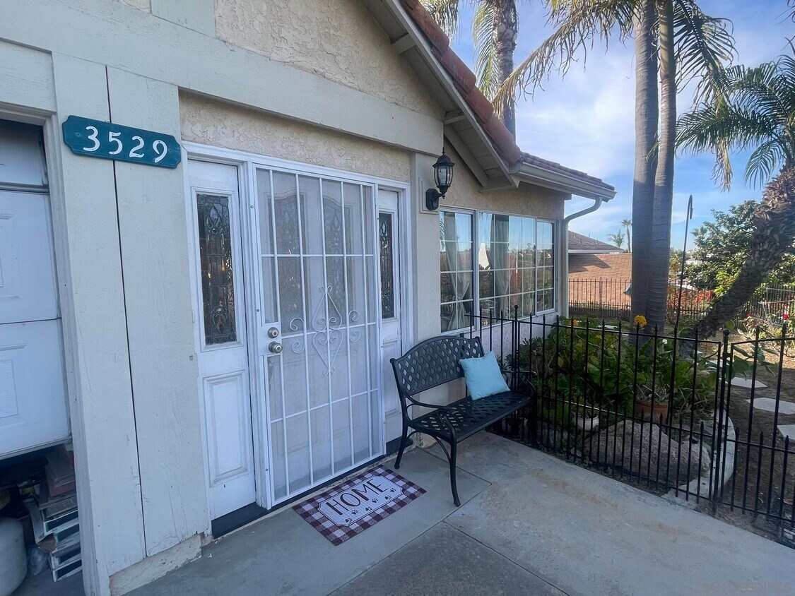 3529 Roselle Ave Unit A, Oceanside, CA 92056 Condo for Rent in