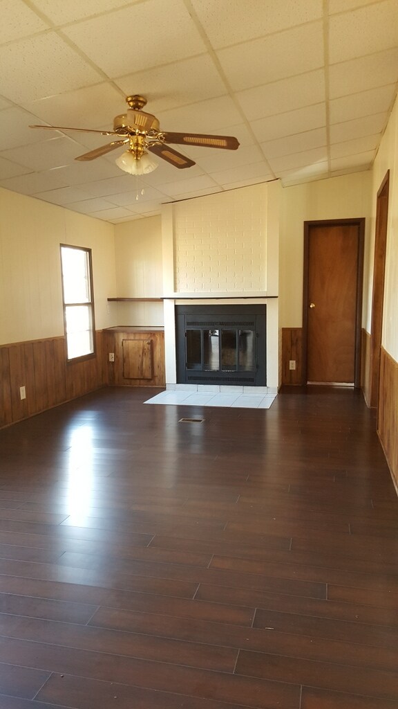 Building Photo - 319 La Quinta Dr
