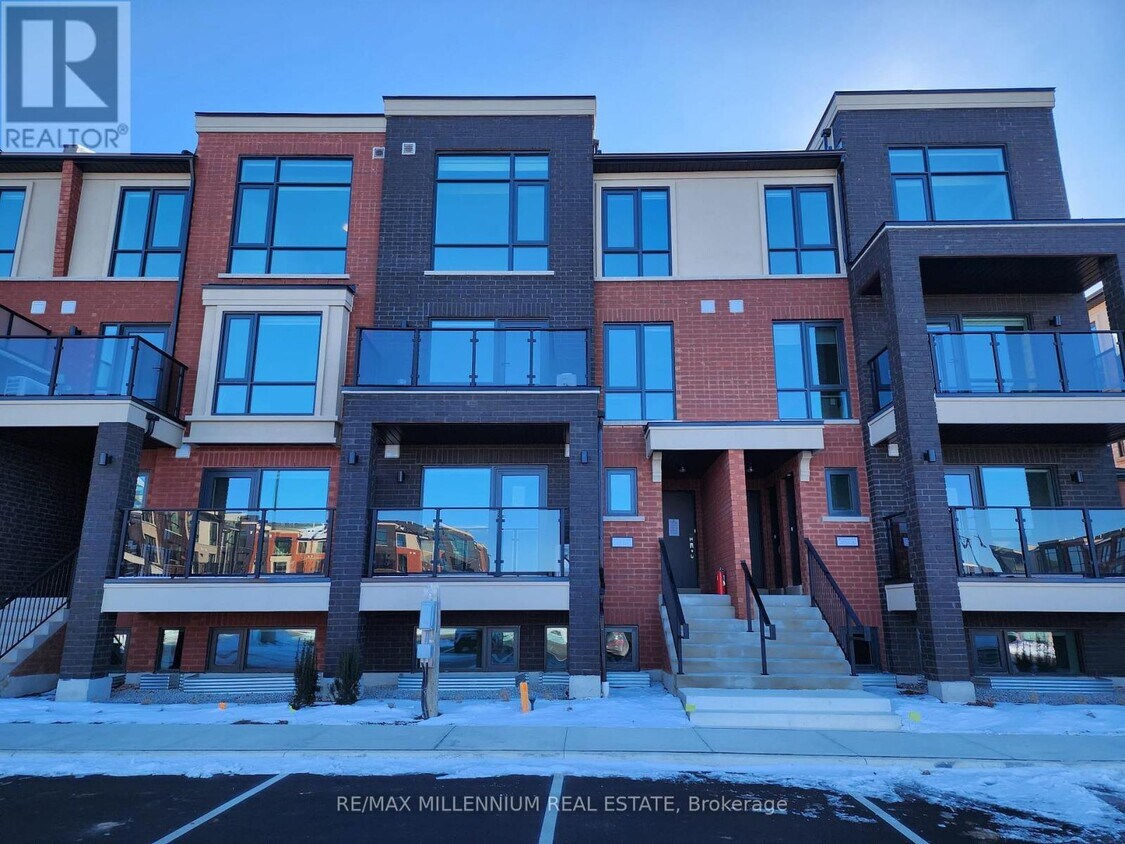 Building Photo - 55 Romilly Ave