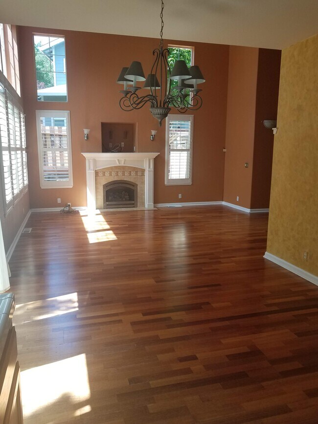 Building Photo - 458 Christensen Ln