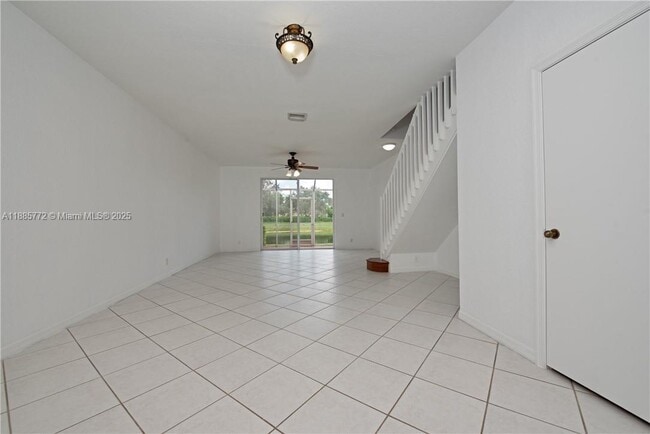 Building Photo - 2470 Cordoba Bend