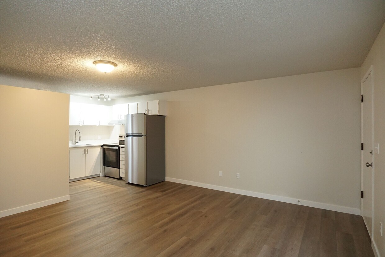 Primary Photo - 7324 35th Ave NE