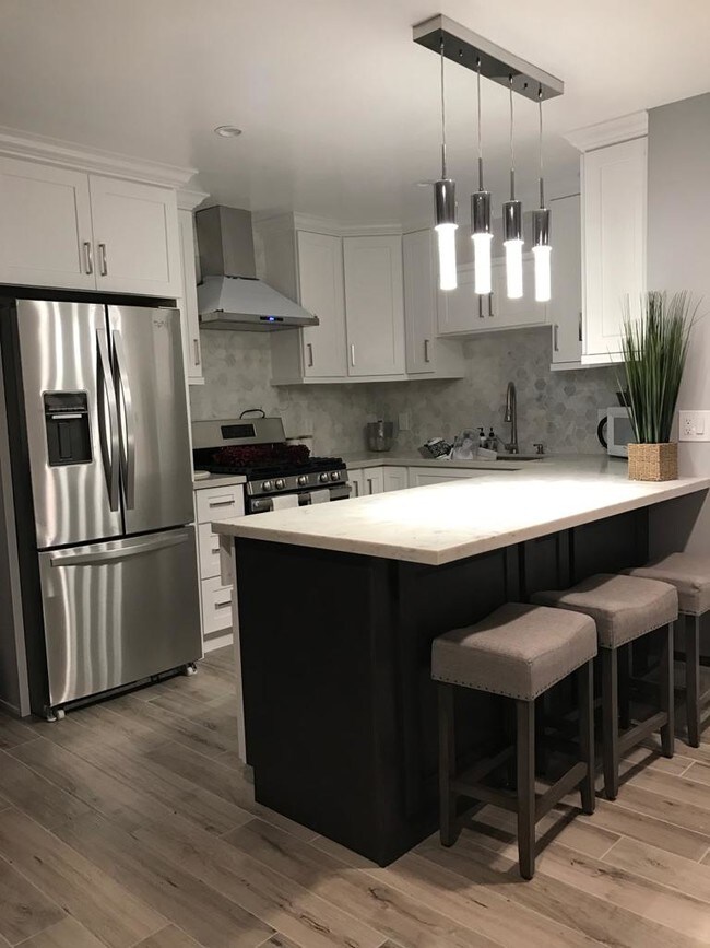 Foto del edificio - 828 S Falcon St