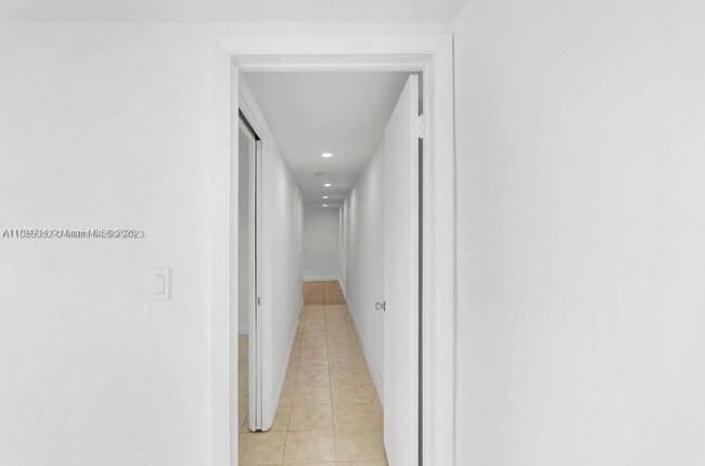 Foto del edificio - 1810 SW 70th Ave